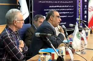 تاکید معاون بهداشت دانشگاه علوم پزشکی تهران بر افرایش سواد سلامت خانواده‌ها و آموزش مردم در زمینه خودمراقبتی 